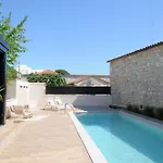 Villa Design Stone Angelina
