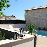 Villa Design Stone Angelina *