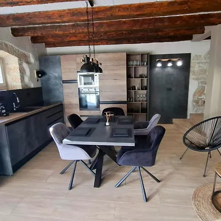 Villa Angelina *