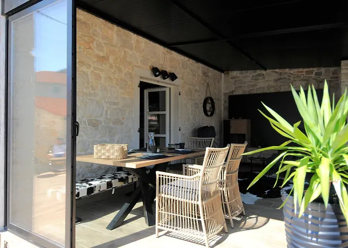 Design Stone Angelina Villa
