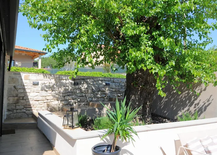 Design Stone Angelina Villa